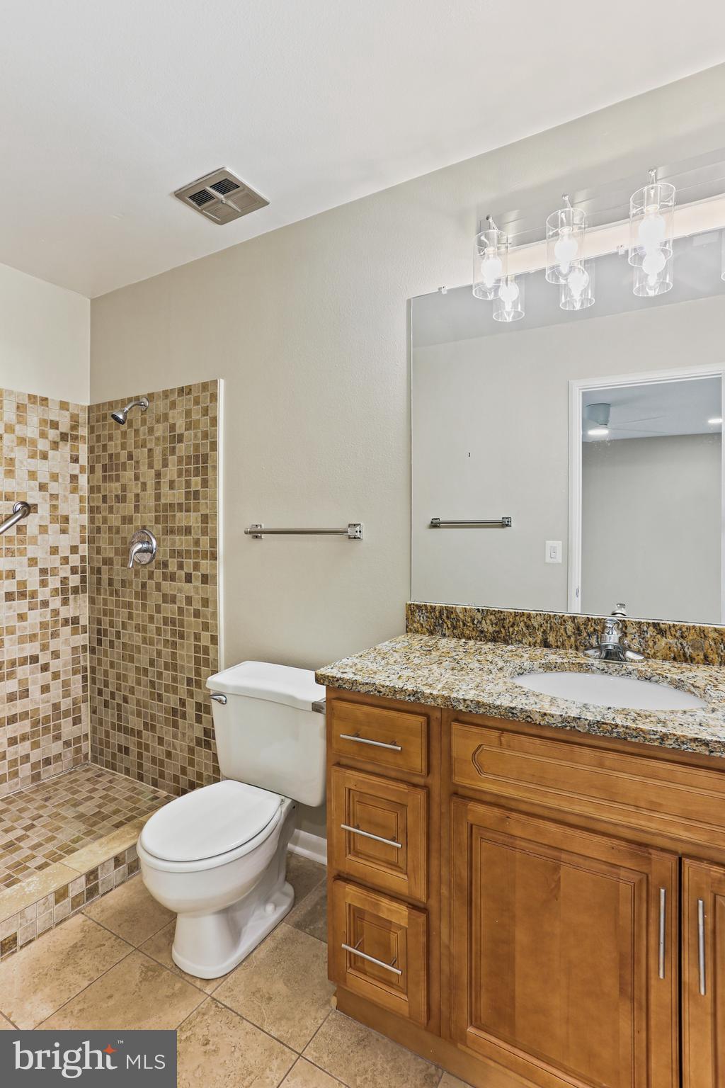 LEISURE WORLD - Residential