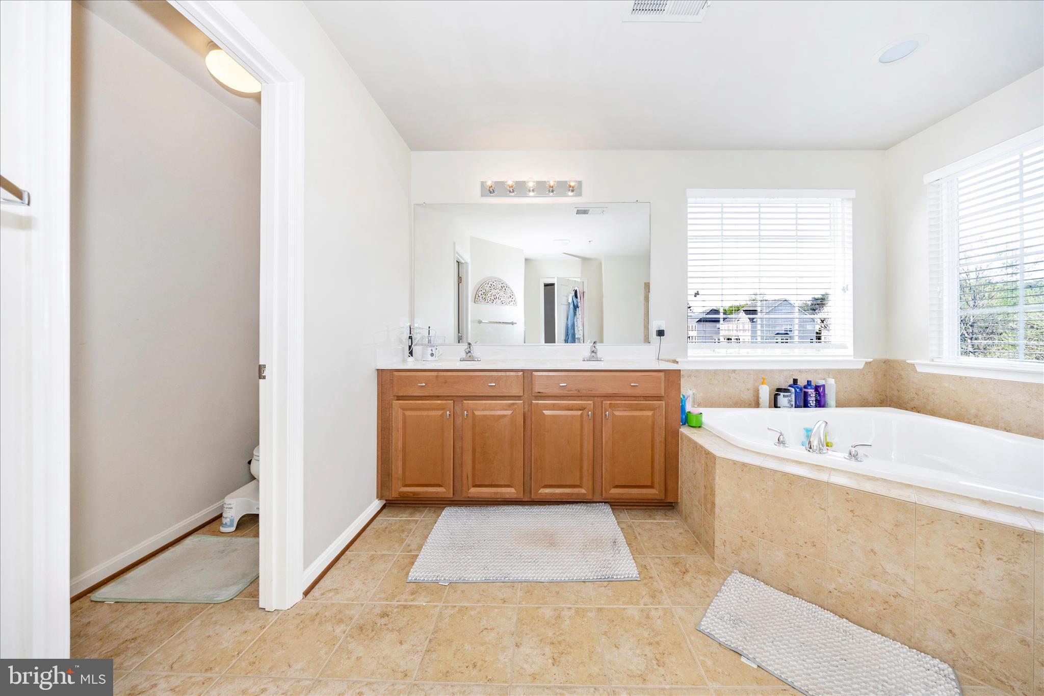 BRINKLEY MANOR - Residential