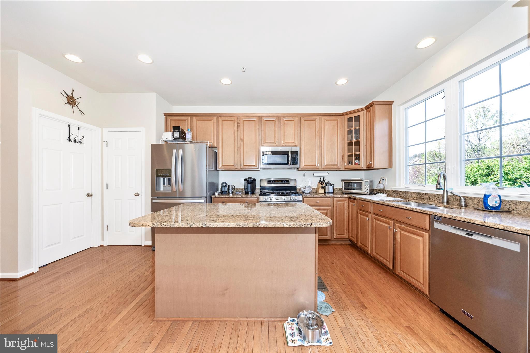 BRINKLEY MANOR - Residential