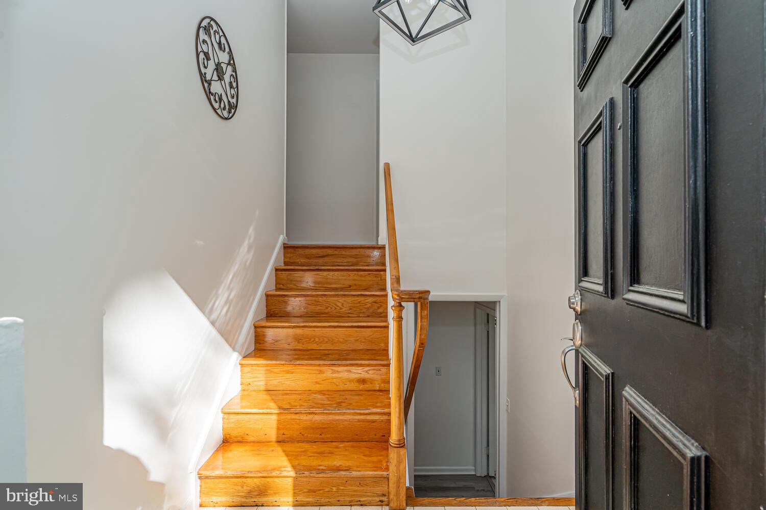 3535 MEMORIAL STREET