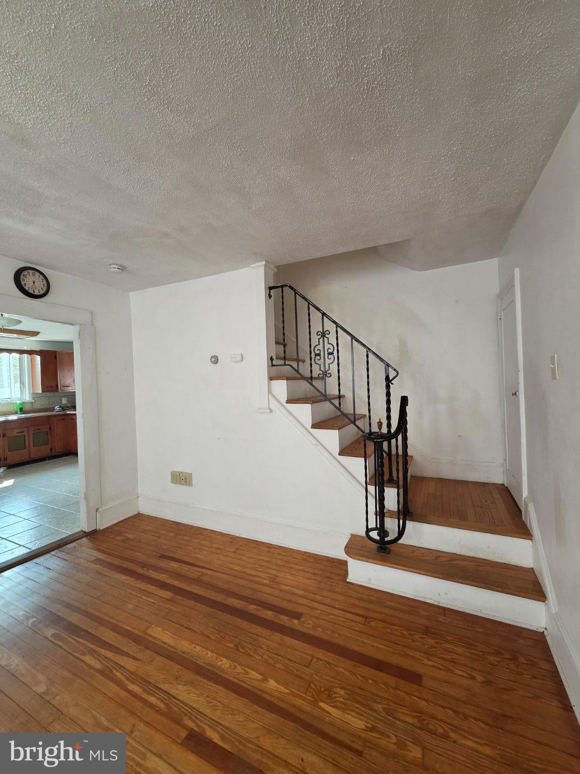 216 N MAIN STREET