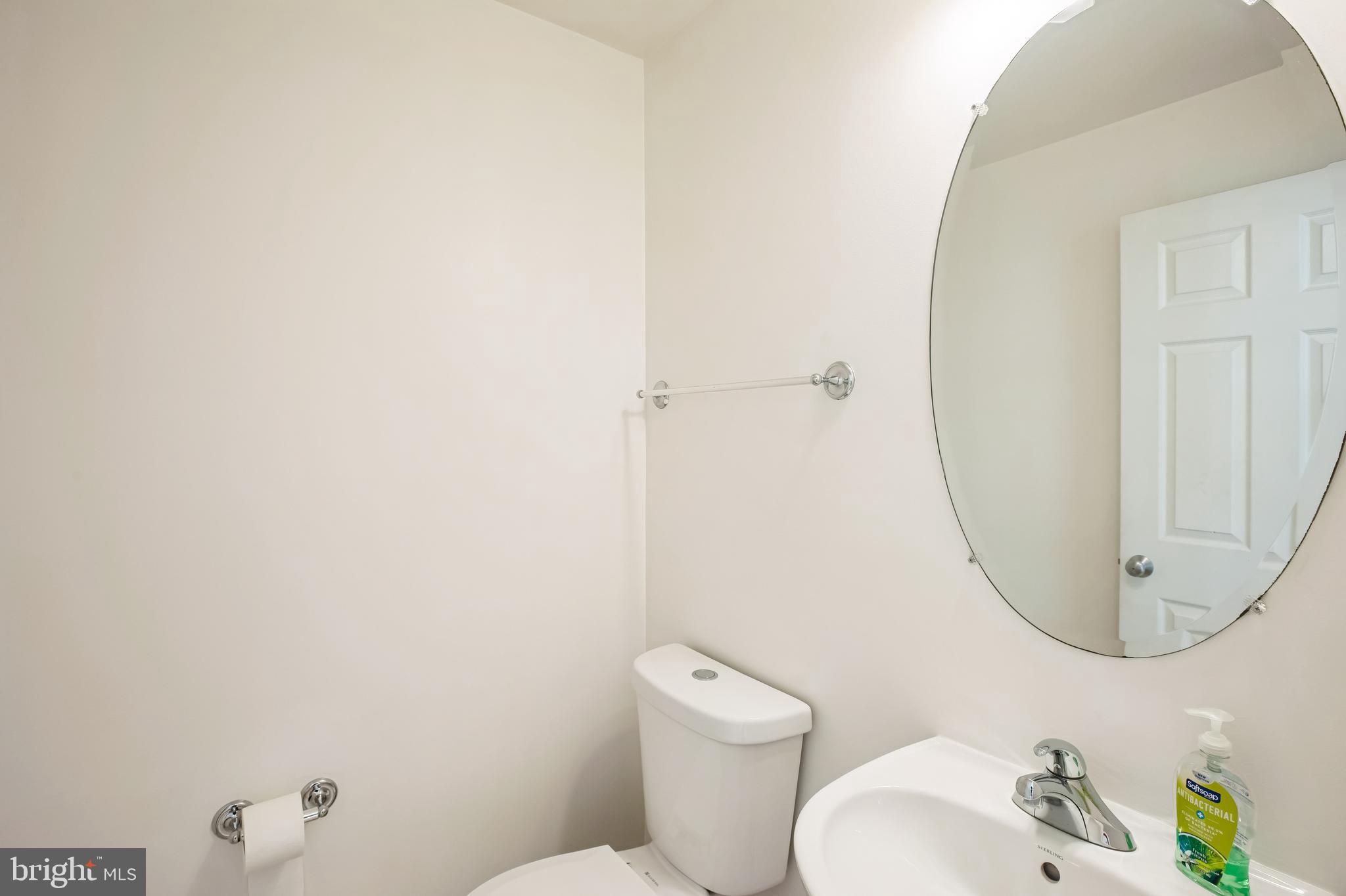 FORTNIGHTLY SQUARE - Residential