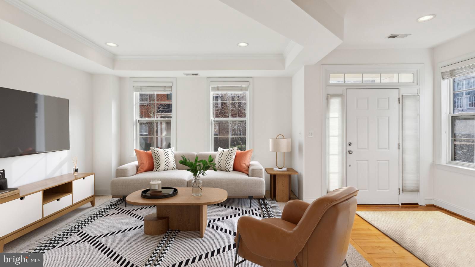 FORTNIGHTLY SQUARE - Residential