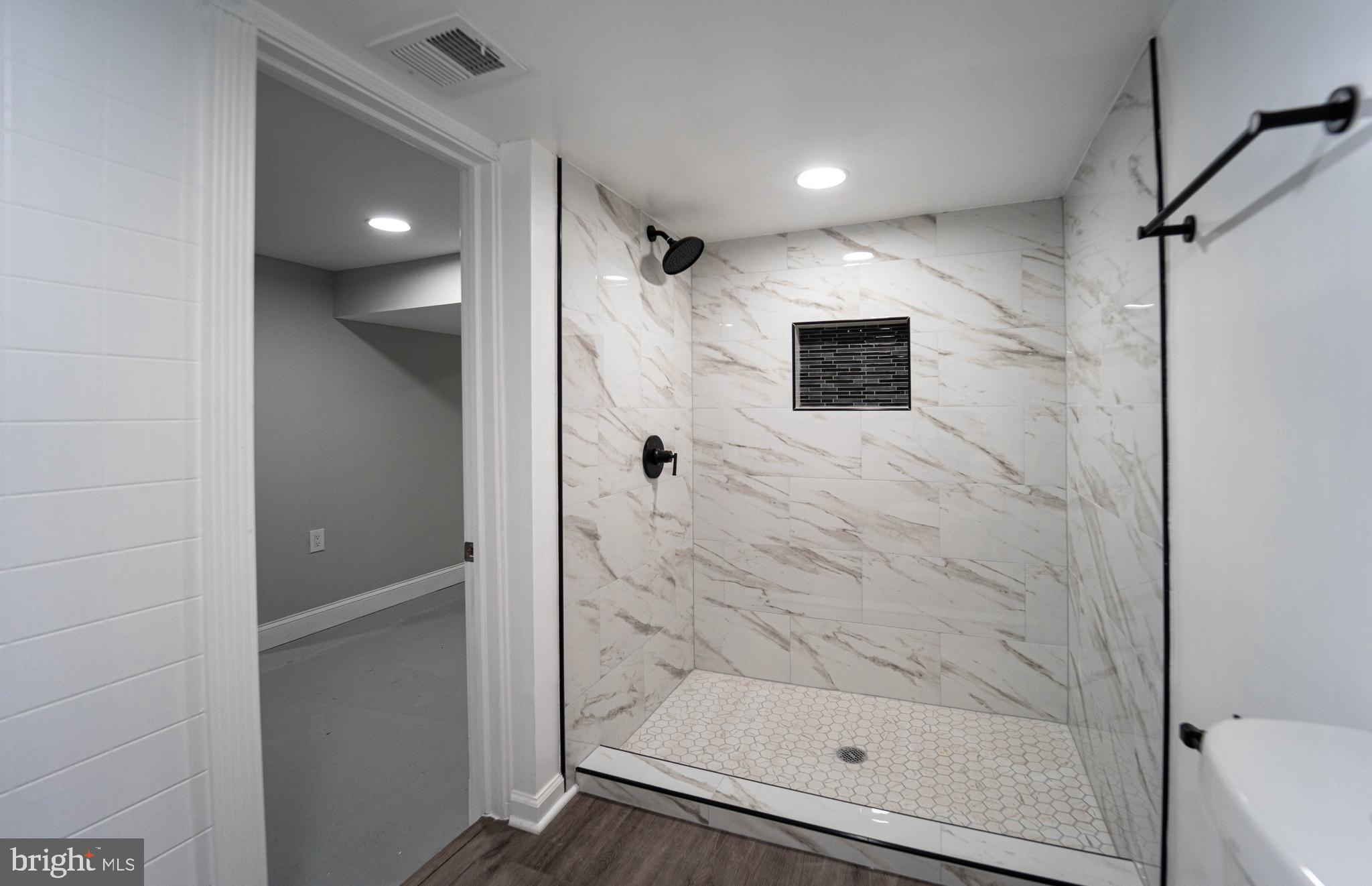 BELAIR-EDISON - Residential