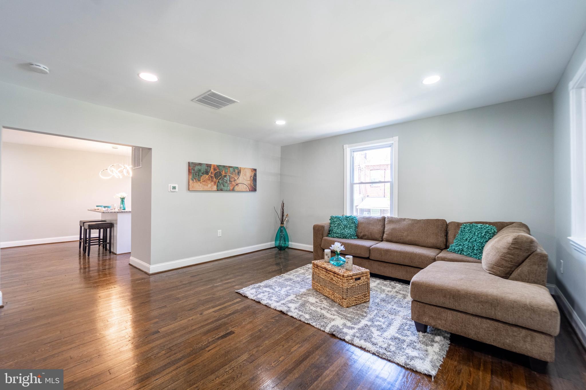 BELAIR-EDISON - Residential