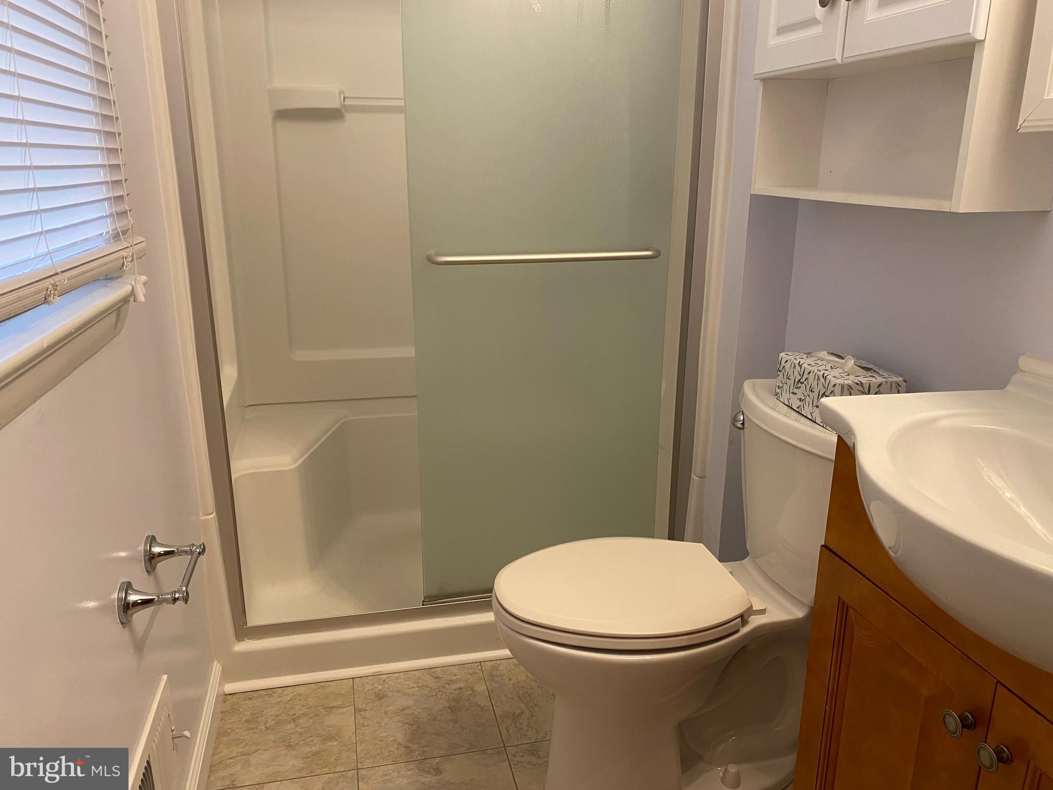 LYNNBROOK - Residential Lease