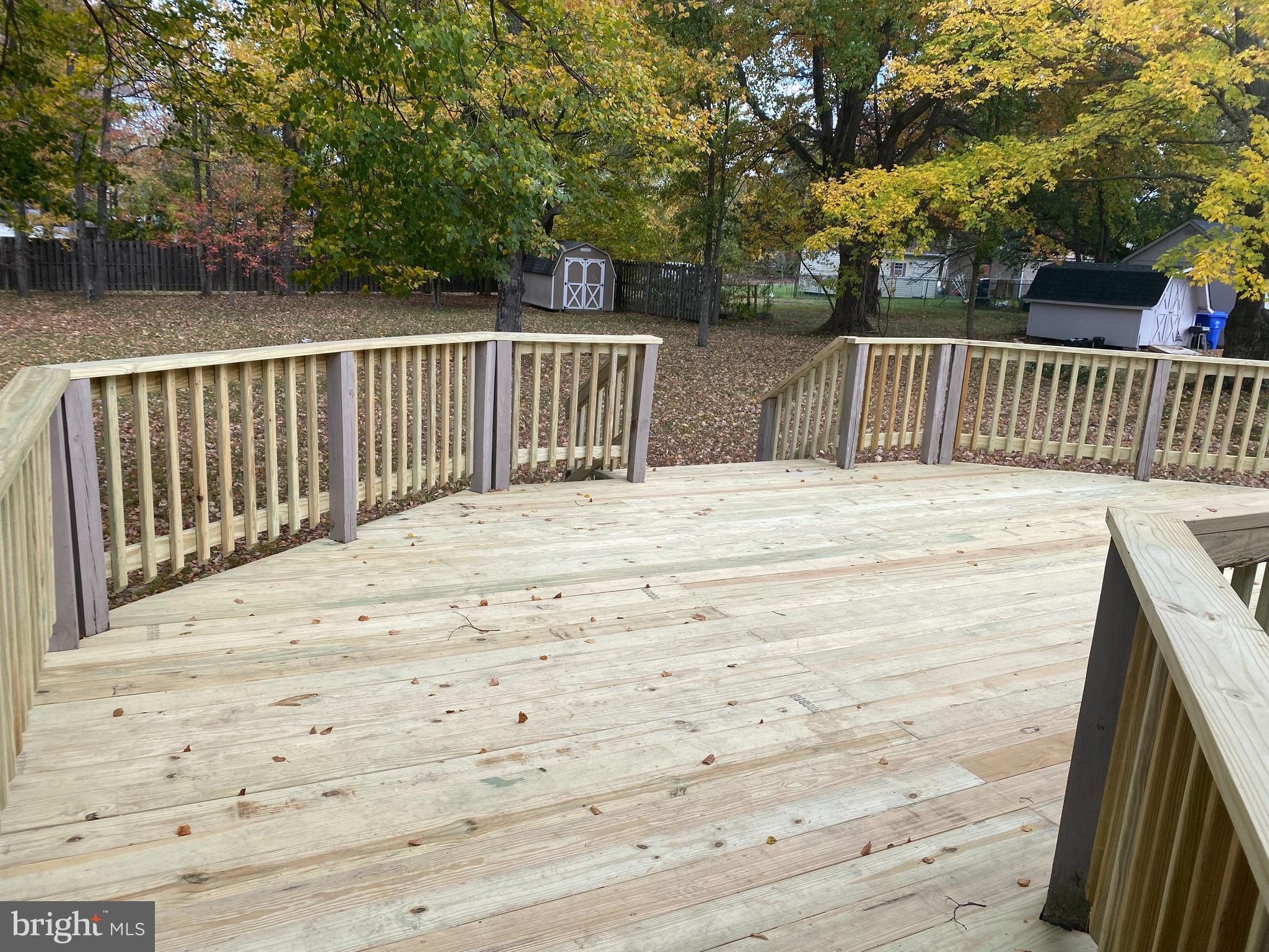 LYNNBROOK - Residential Lease