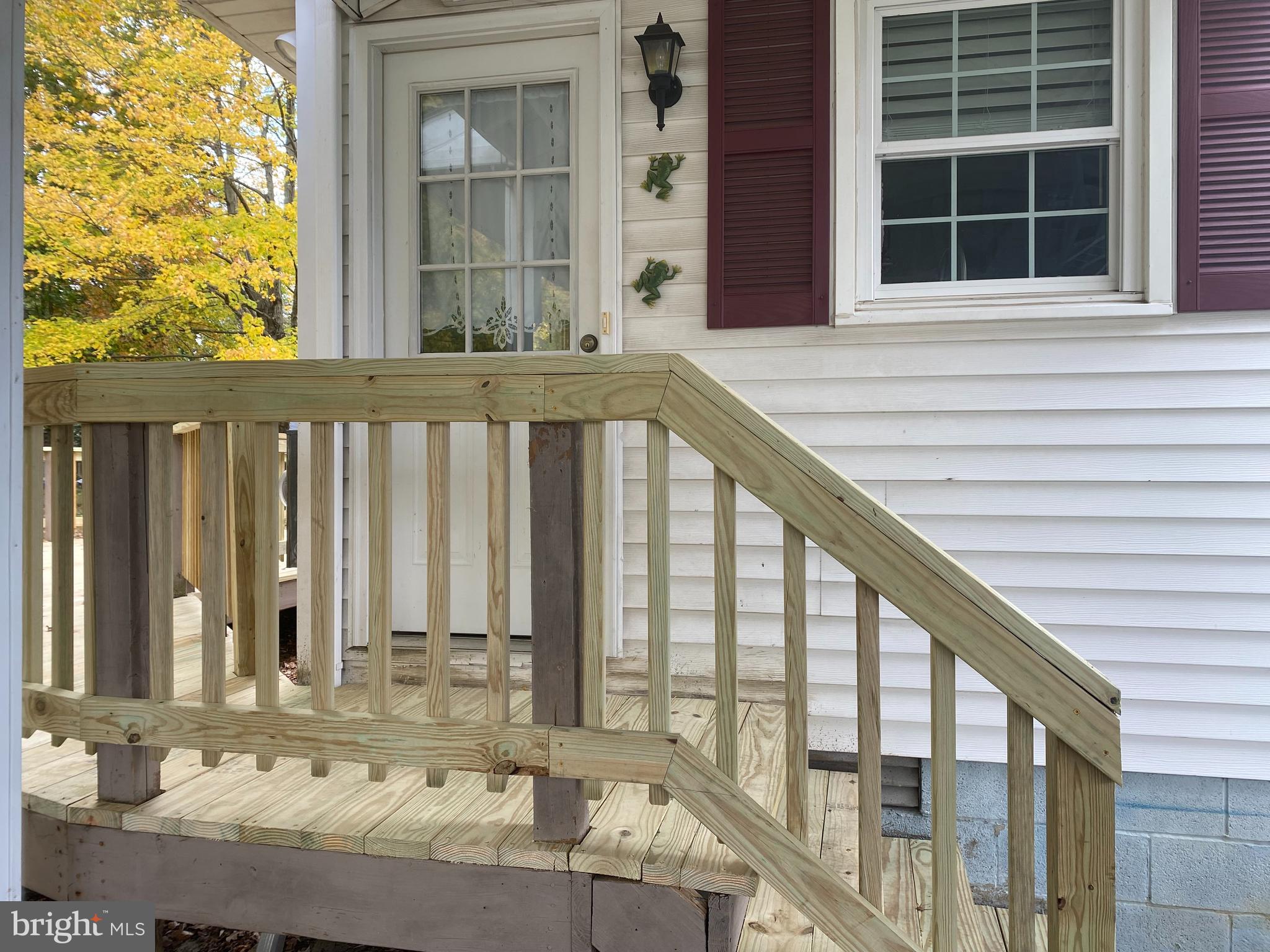 LYNNBROOK - Residential Lease