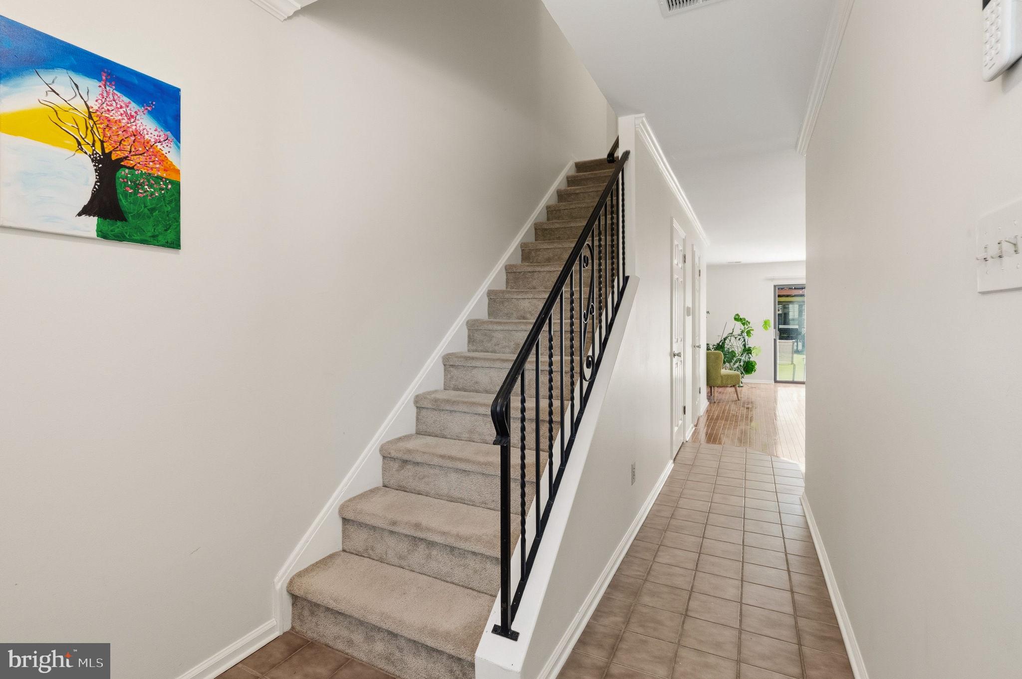 TRENT MANOR - Residential