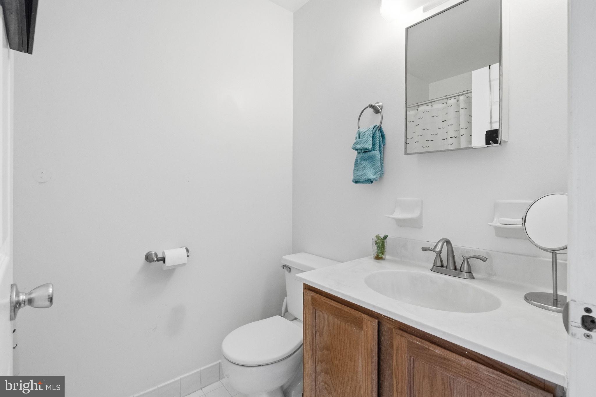 TRENT MANOR - Residential