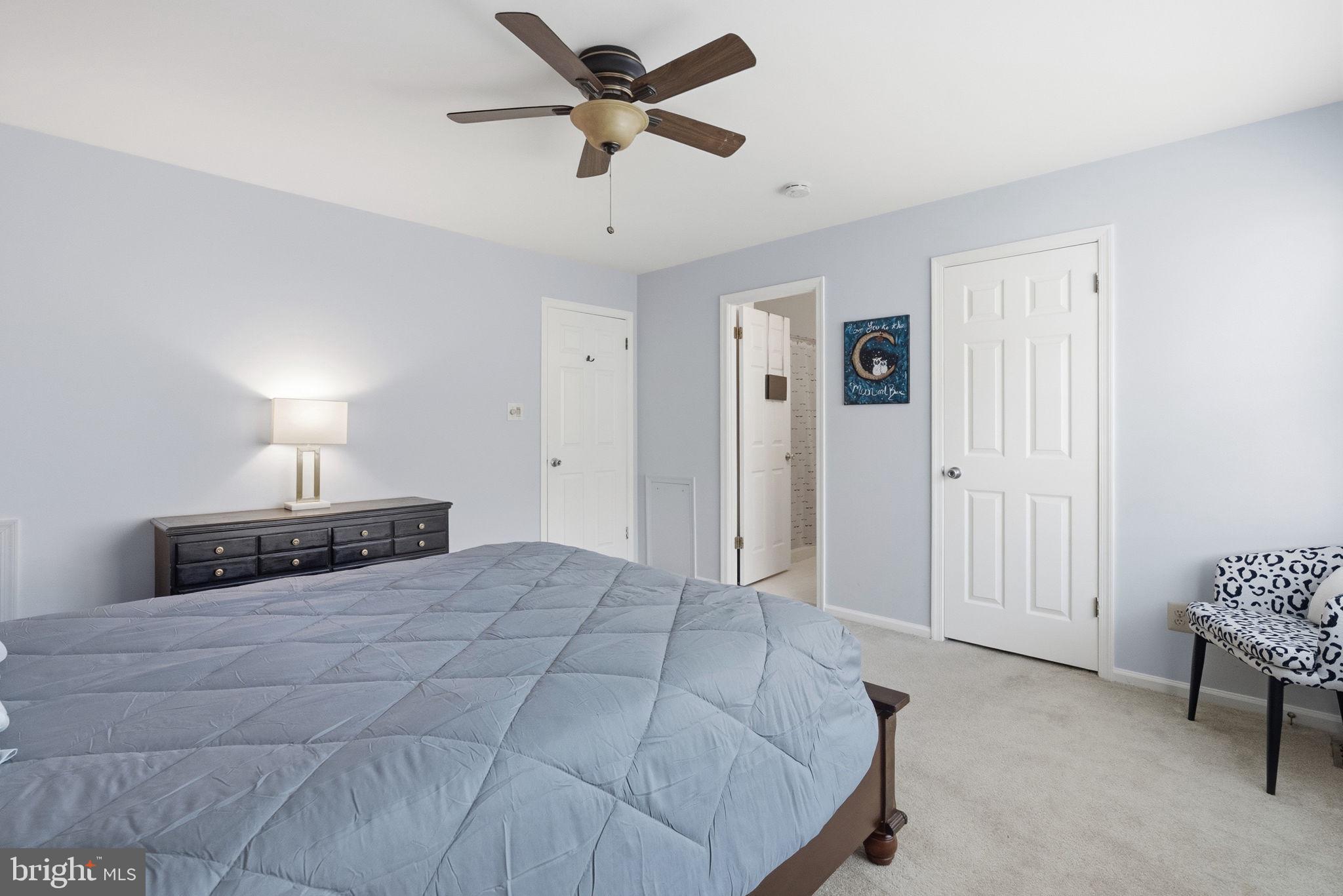 TRENT MANOR - Residential