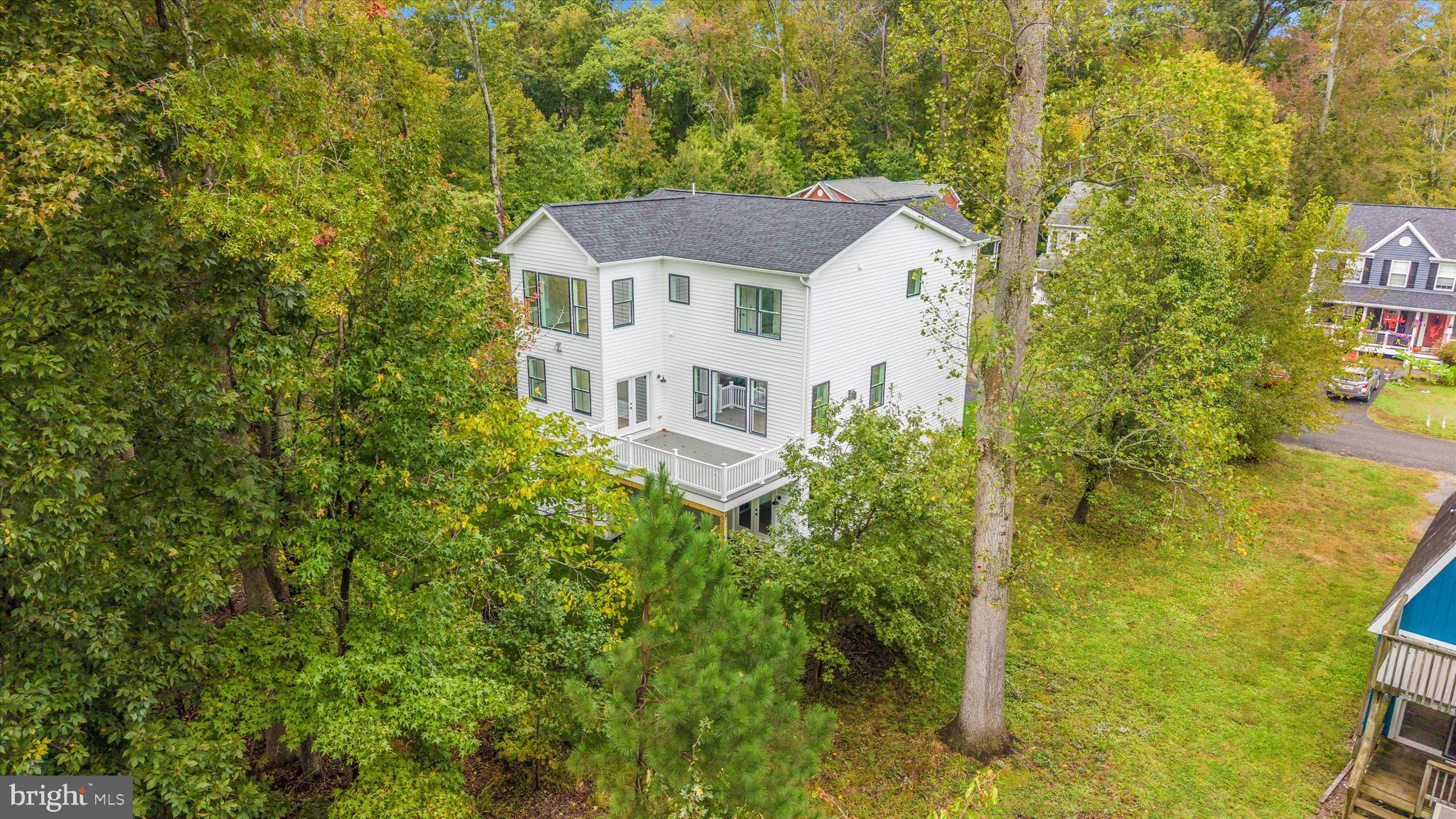 NORTH BEACH PARK - Residential