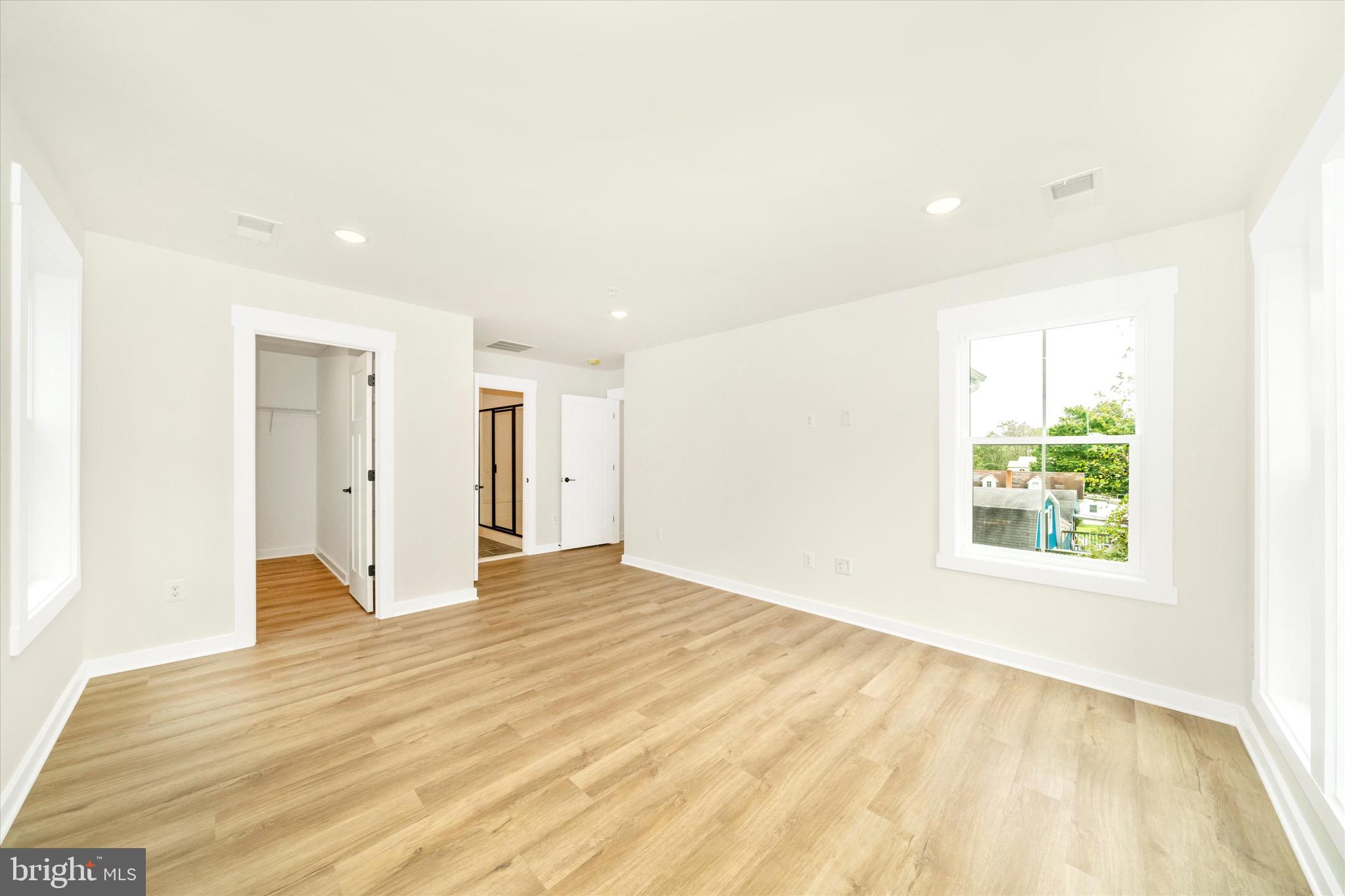 NORTH BEACH PARK - Residential