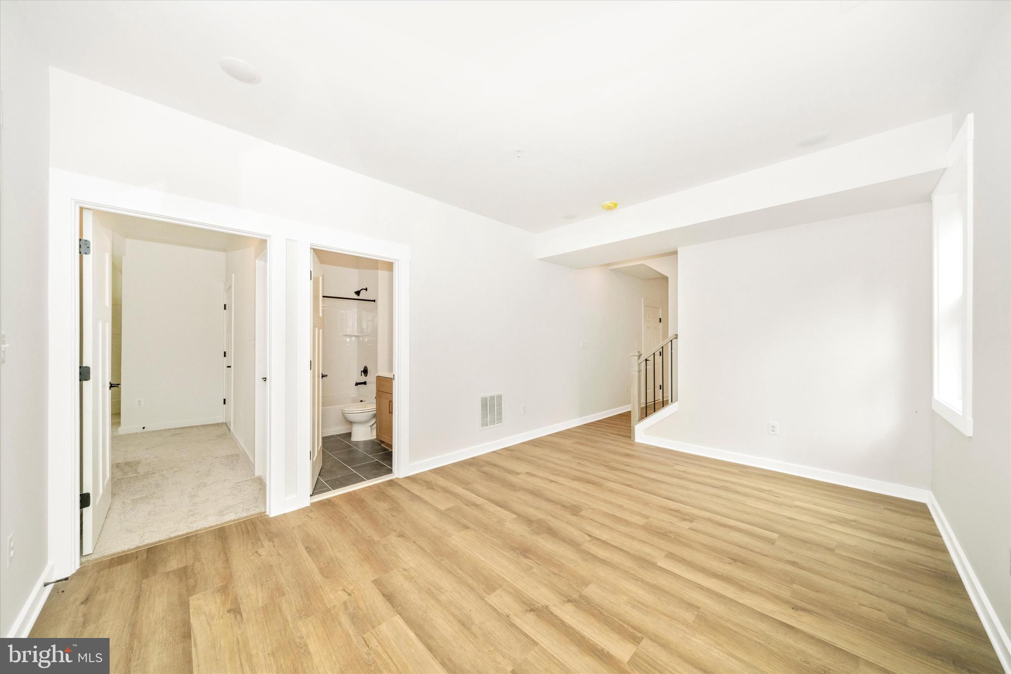 NORTH BEACH PARK - Residential