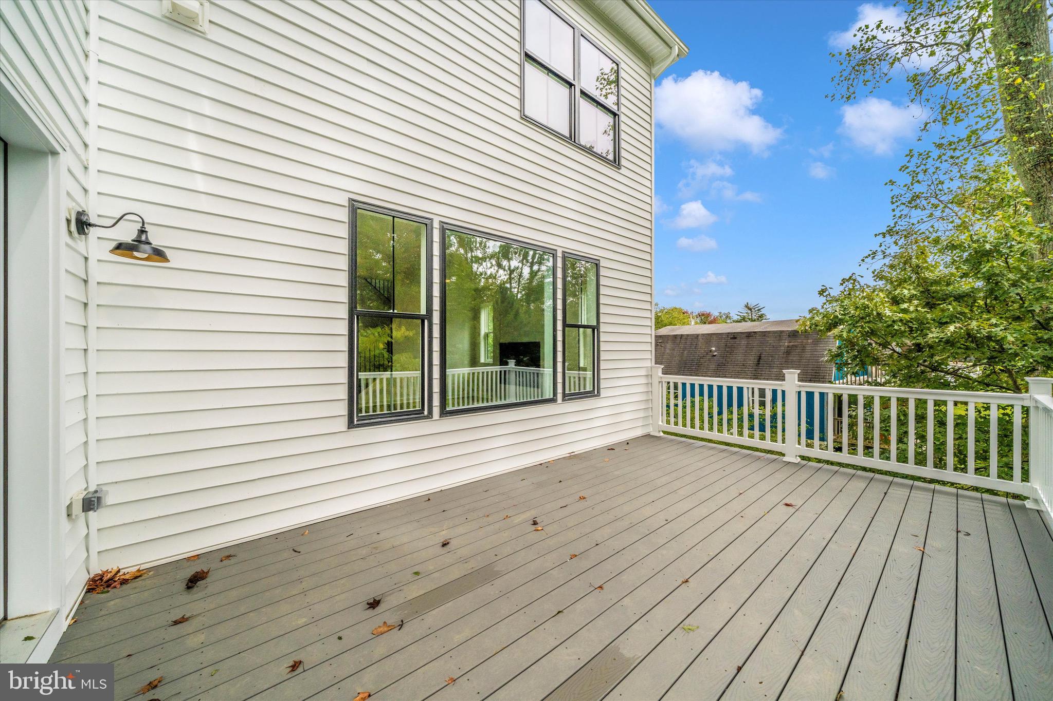 NORTH BEACH PARK - Residential