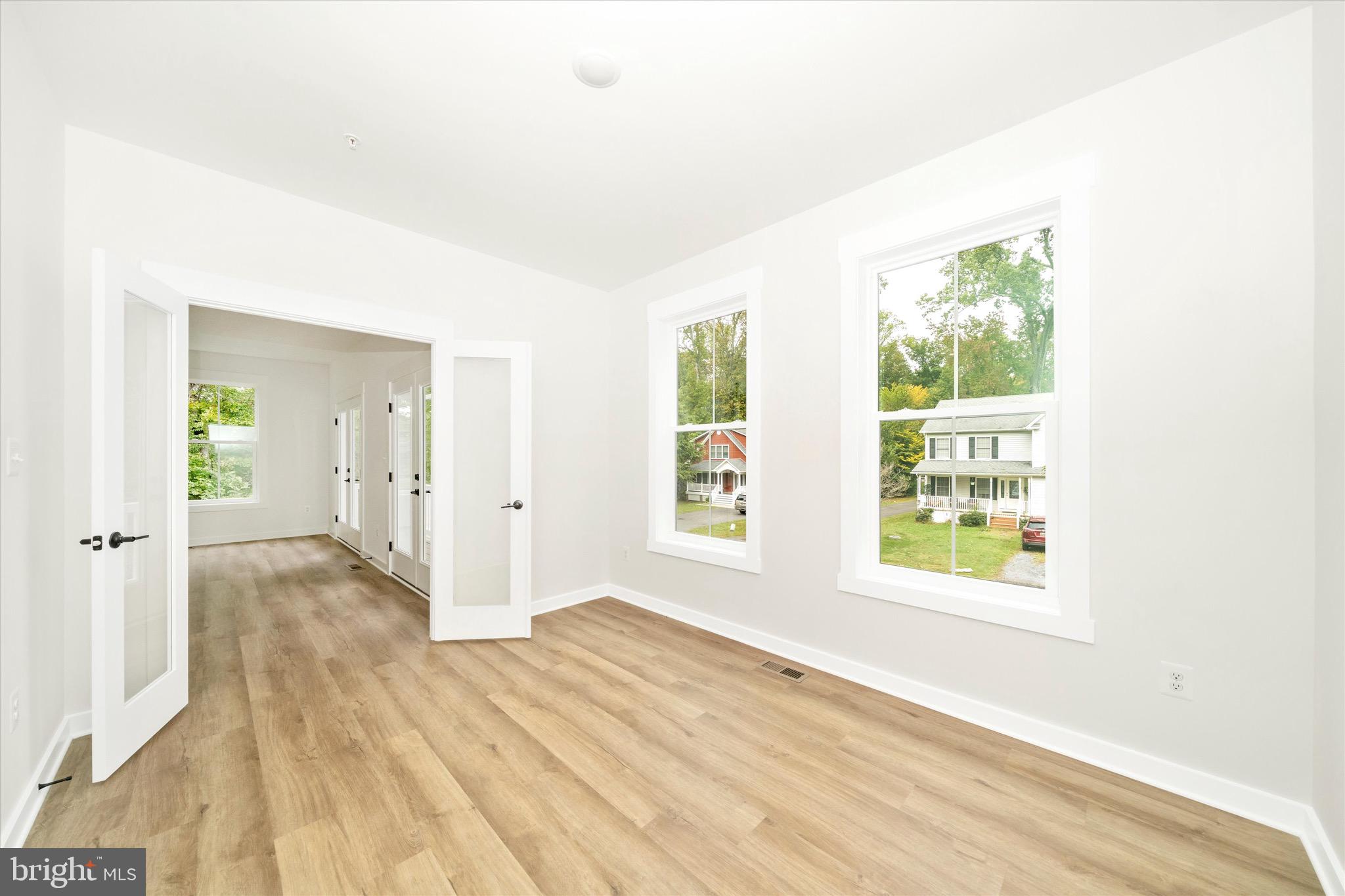 NORTH BEACH PARK - Residential