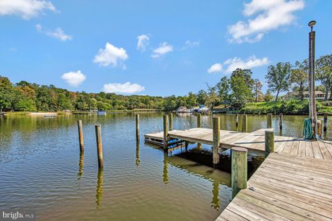 333 STURTONS LANE PASADENA MD 21122