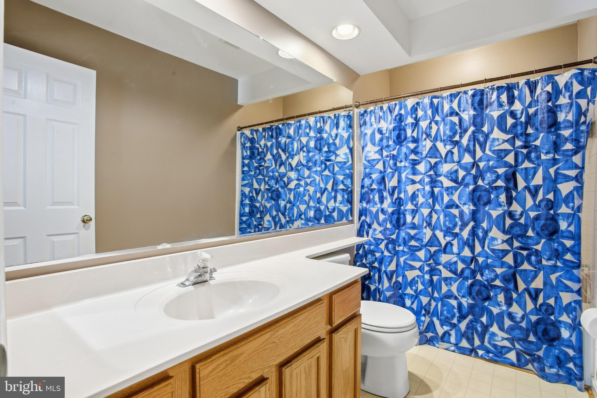 SUMMIT CREEK - Residential