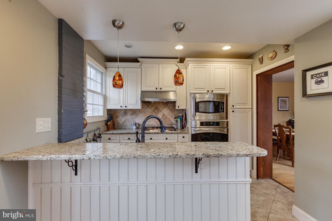 BETHESDA OUTSIDE - Residential