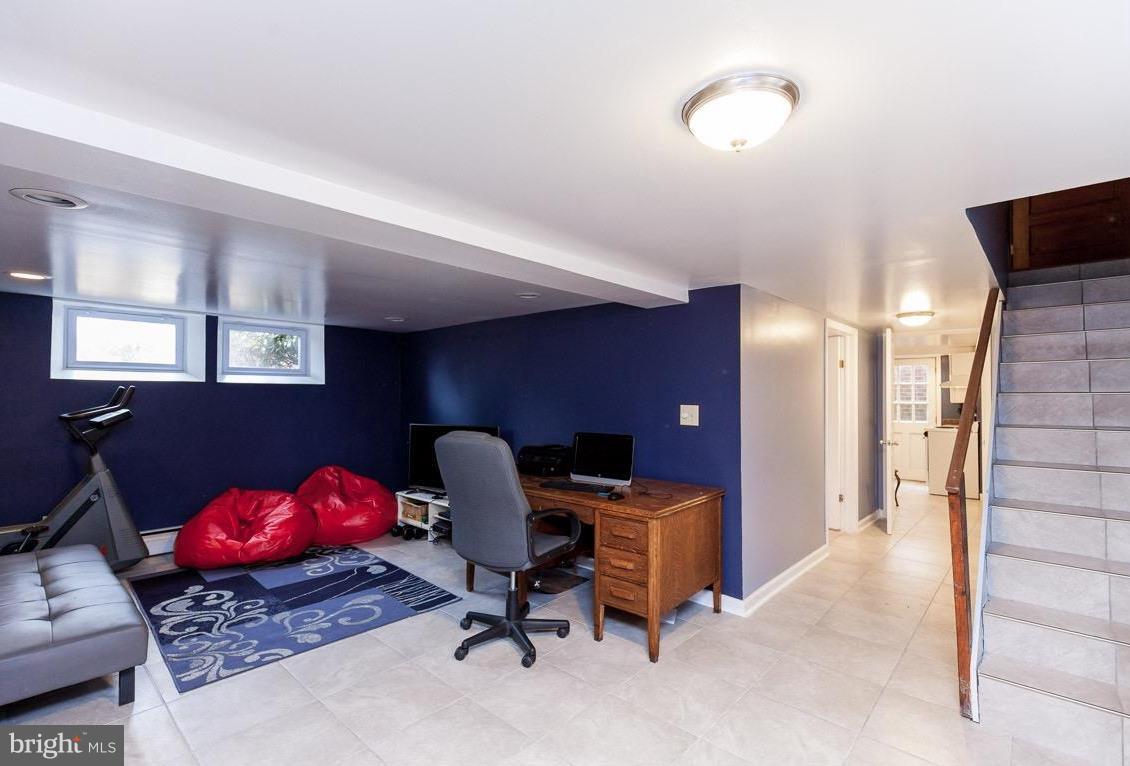 BETHESDA OUTSIDE - Residential