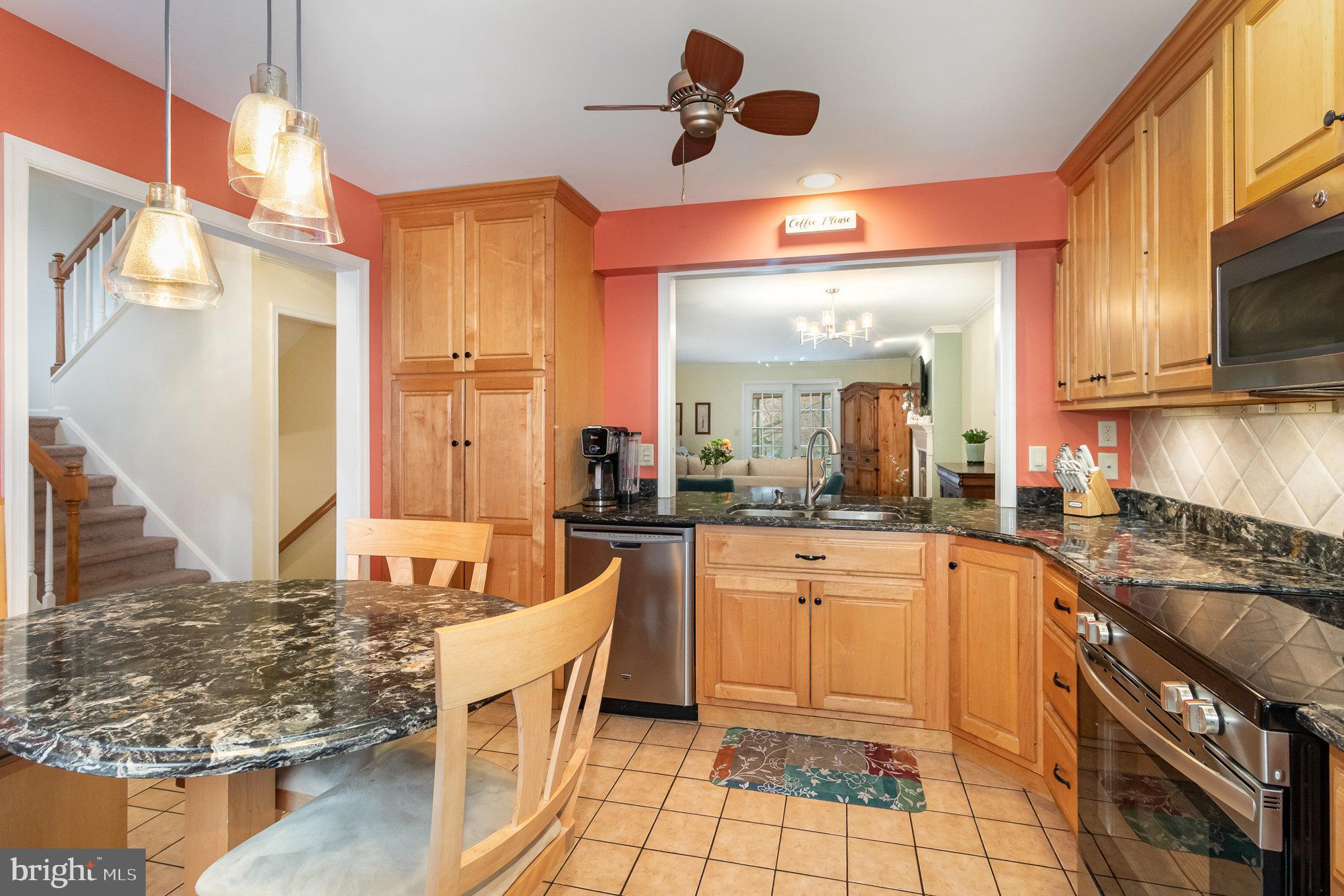 OAKMONT - Residential