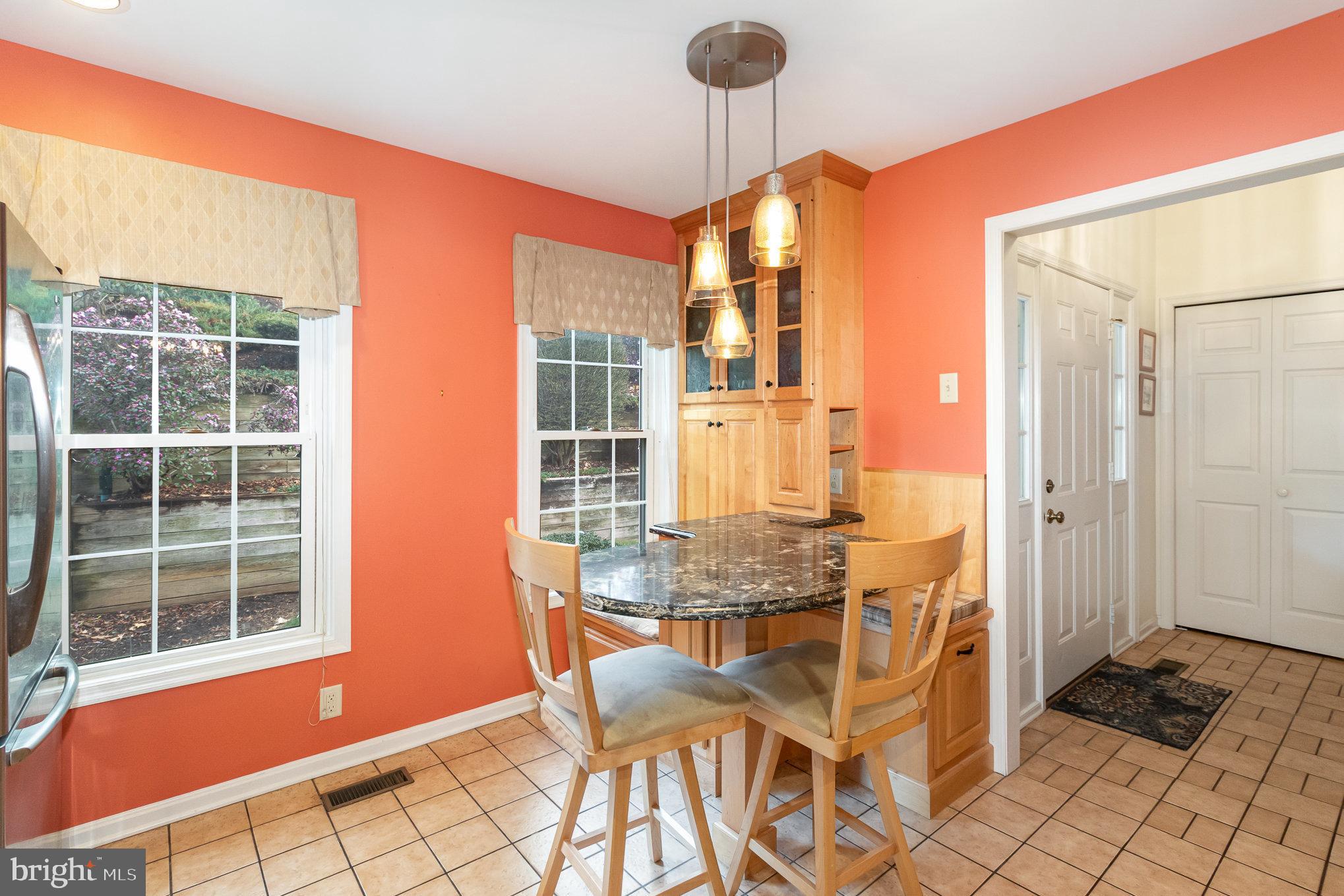 OAKMONT - Residential