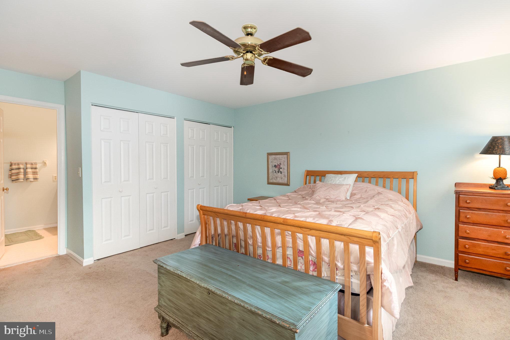 OAKMONT - Residential