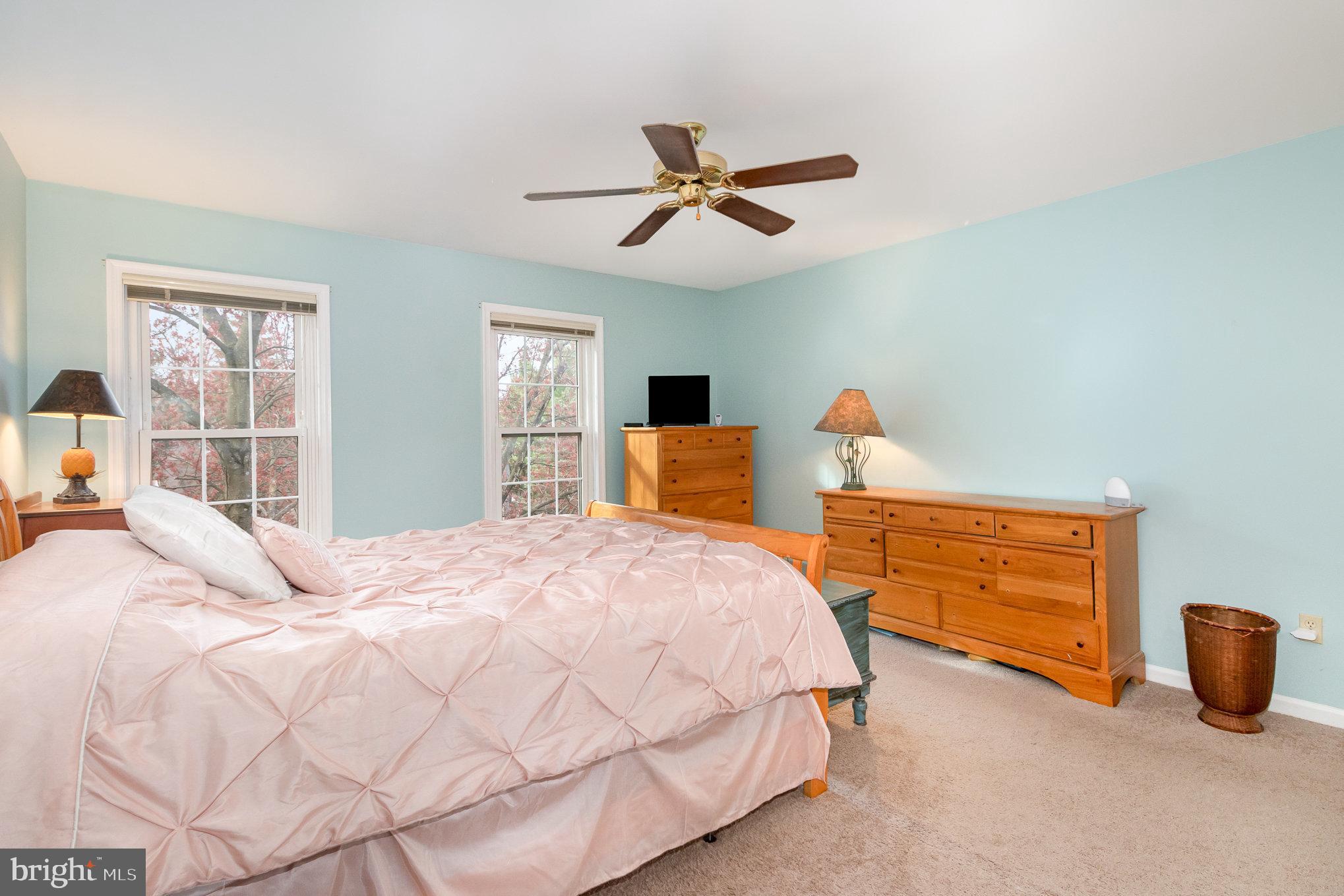 OAKMONT - Residential