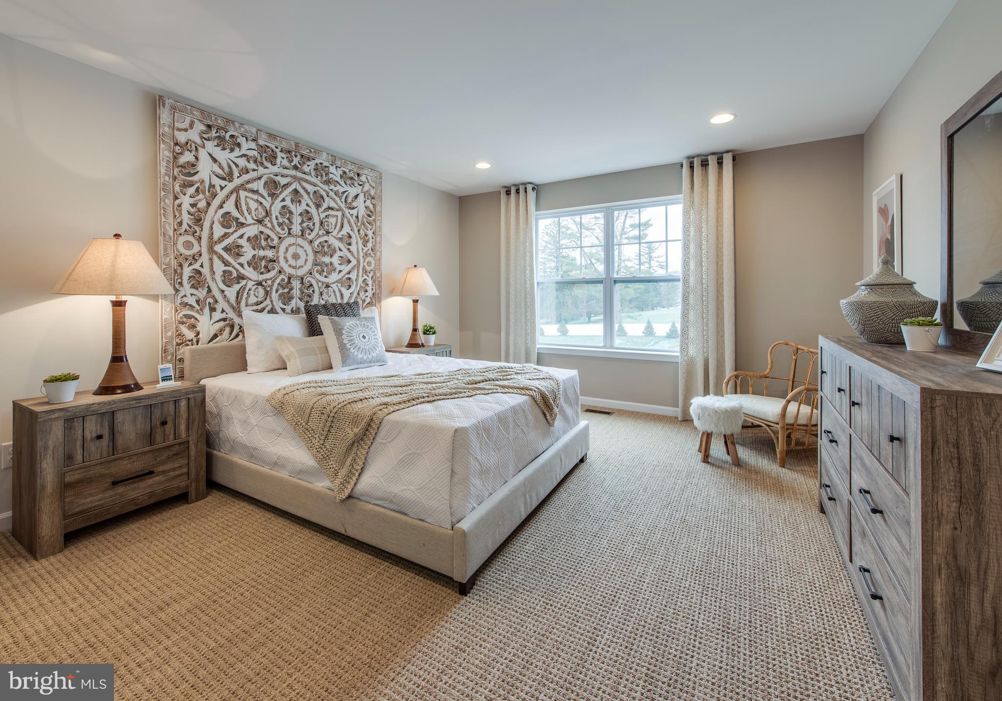 EAST VILLAGE - Residential