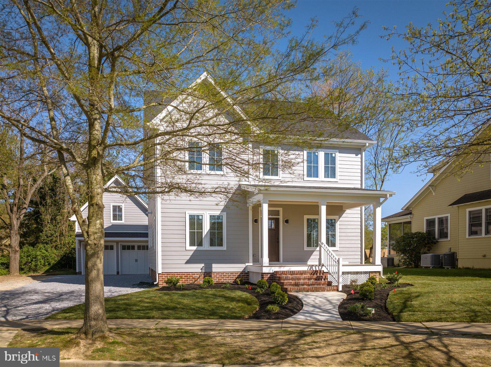 WALNUT HILL - Residential