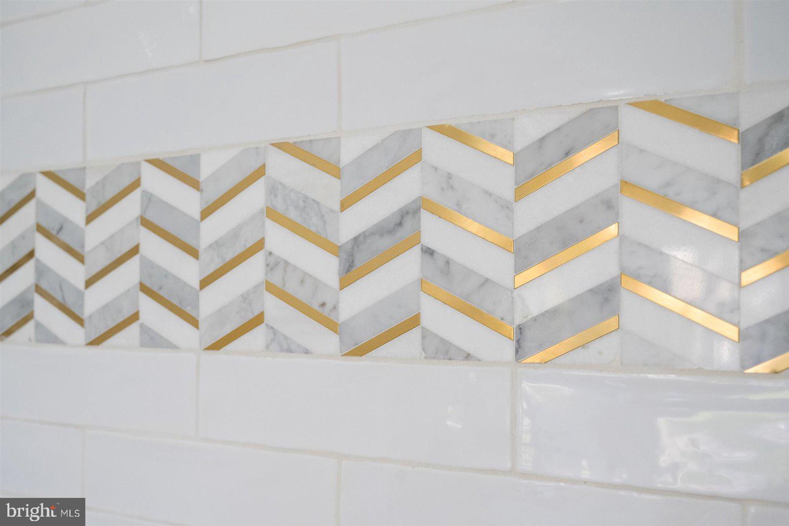 WALNUT HILL - Residential