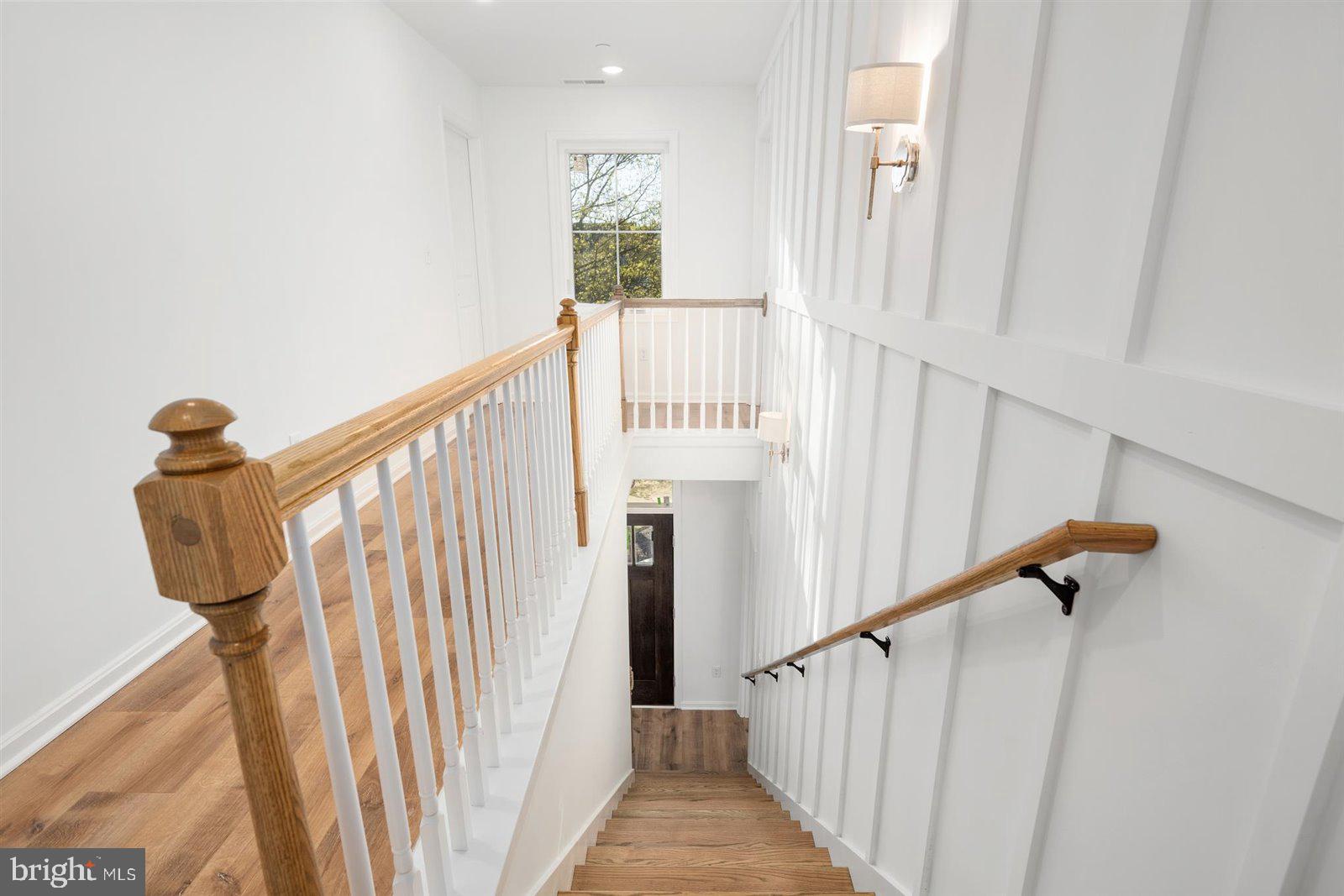 WALNUT HILL - Residential