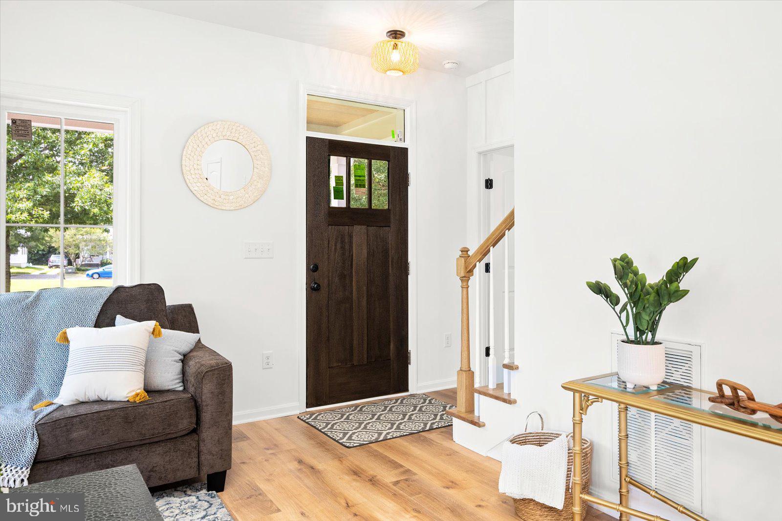 WALNUT HILL - Residential