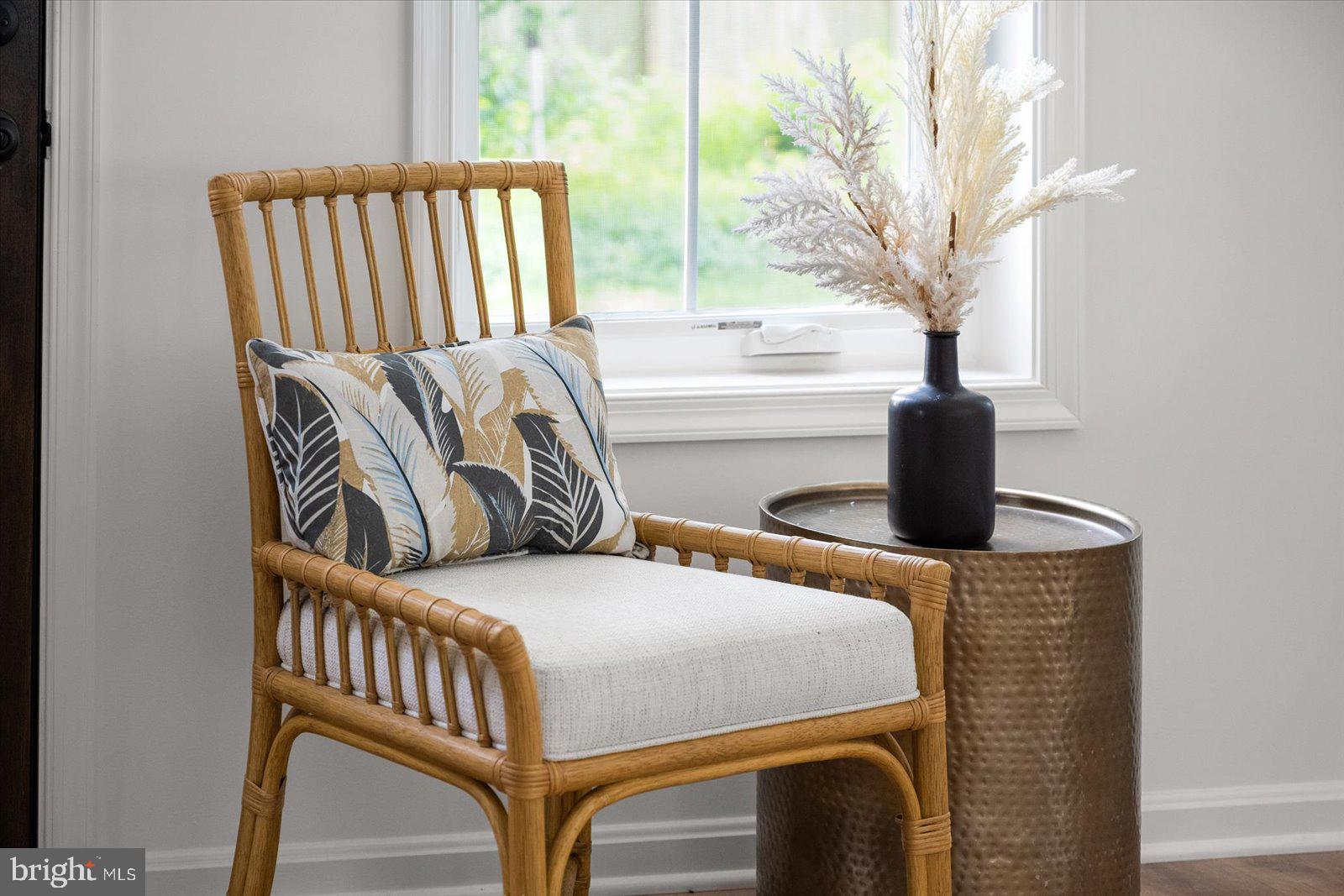 WALNUT HILL - Residential