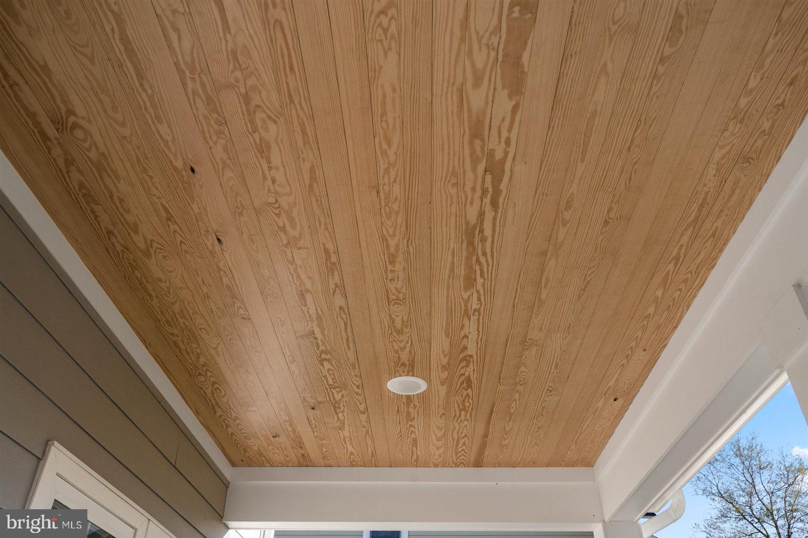 WALNUT HILL - Residential