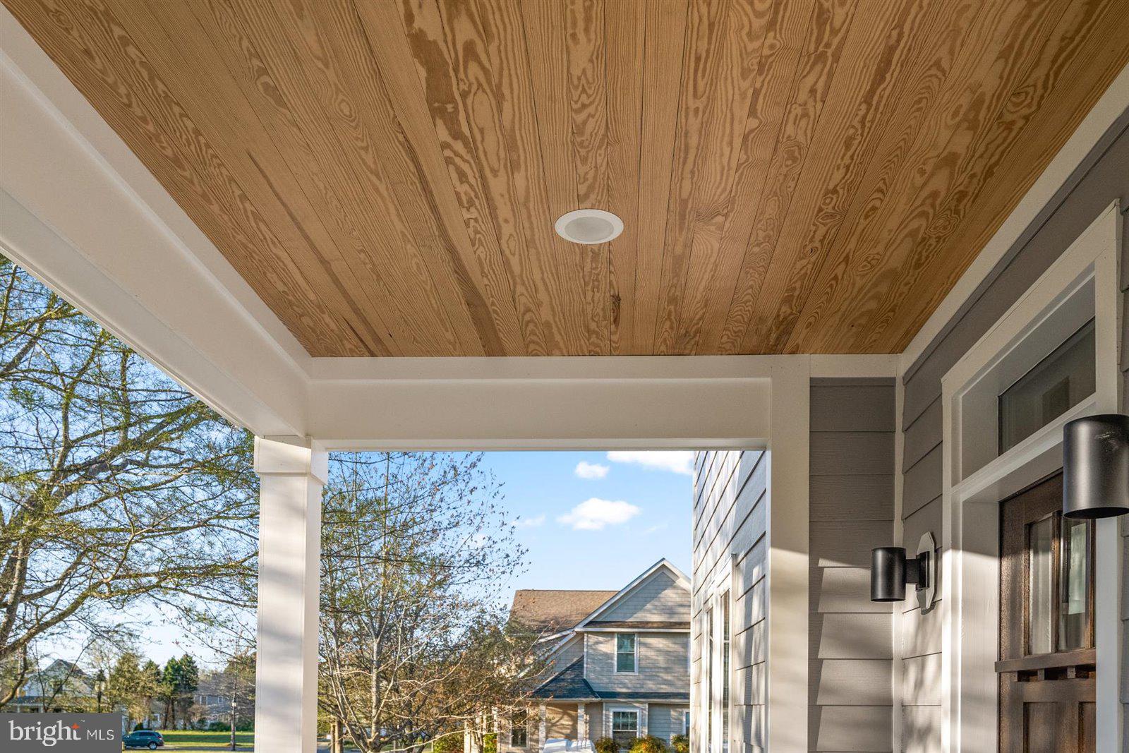 WALNUT HILL - Residential