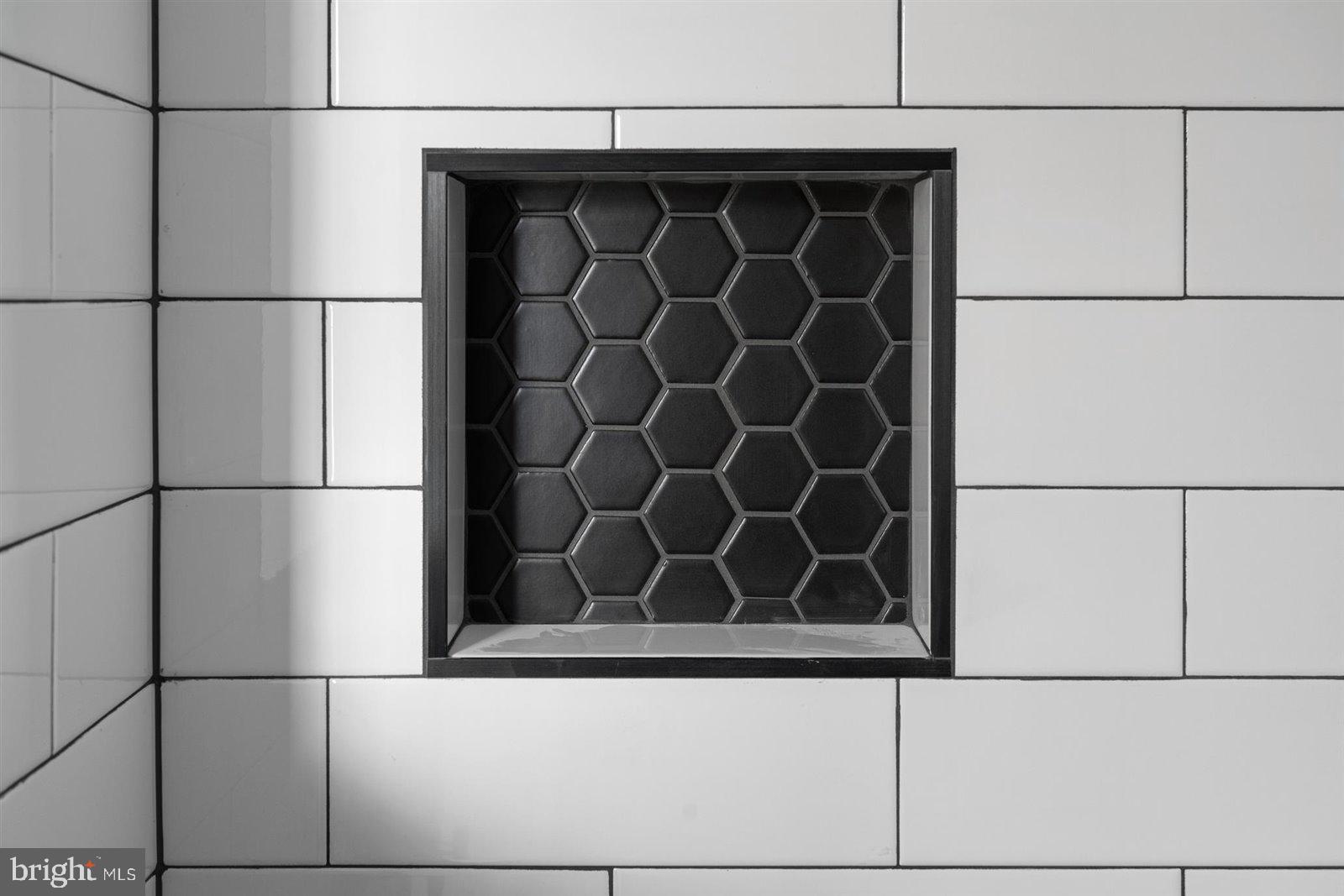 WALNUT HILL - Residential