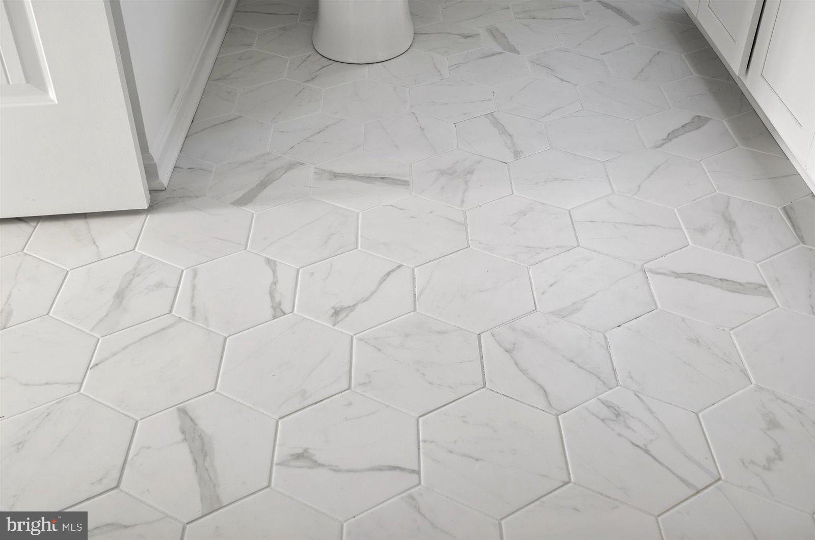 WALNUT HILL - Residential