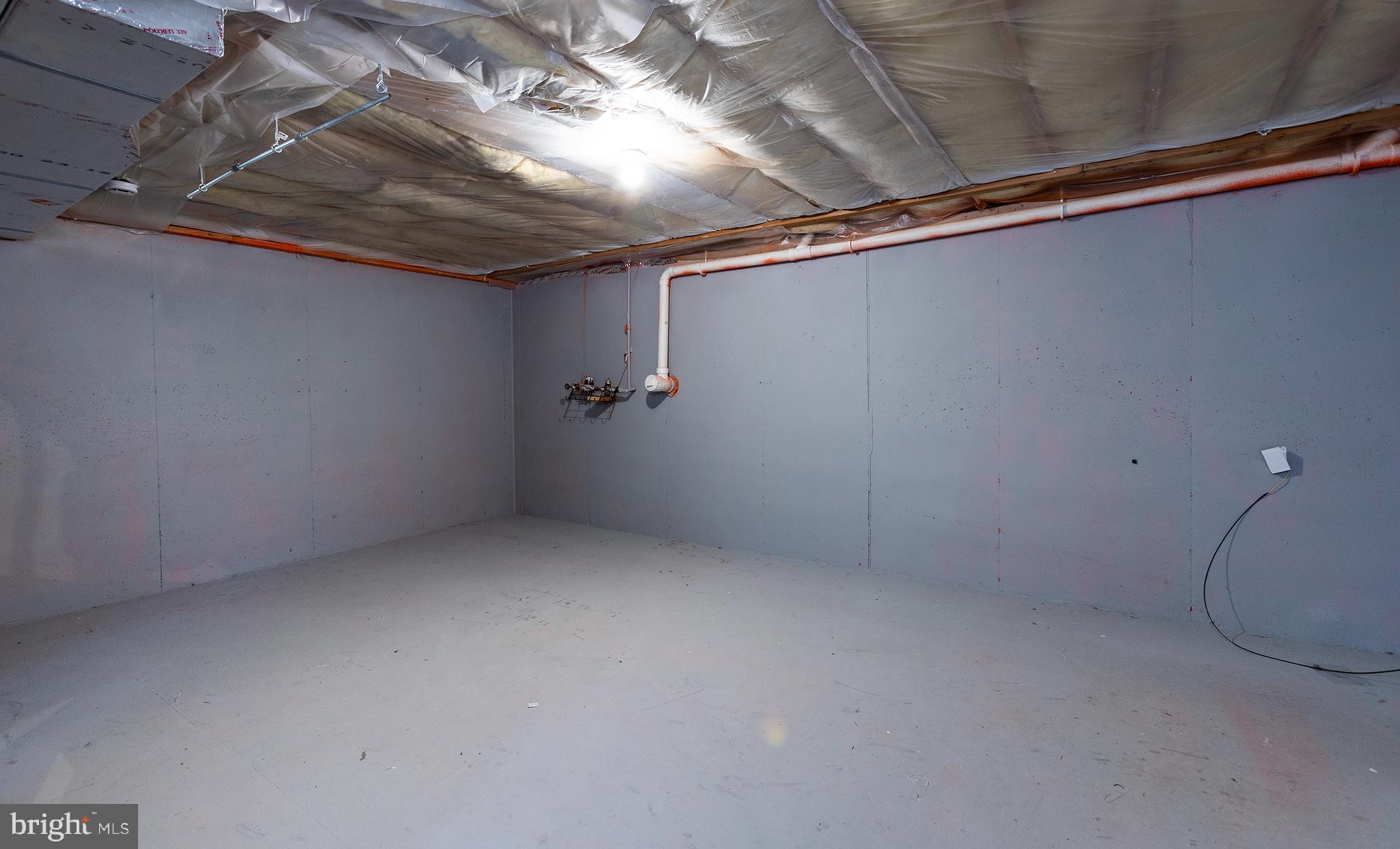 MIDDLETOWN - Residential