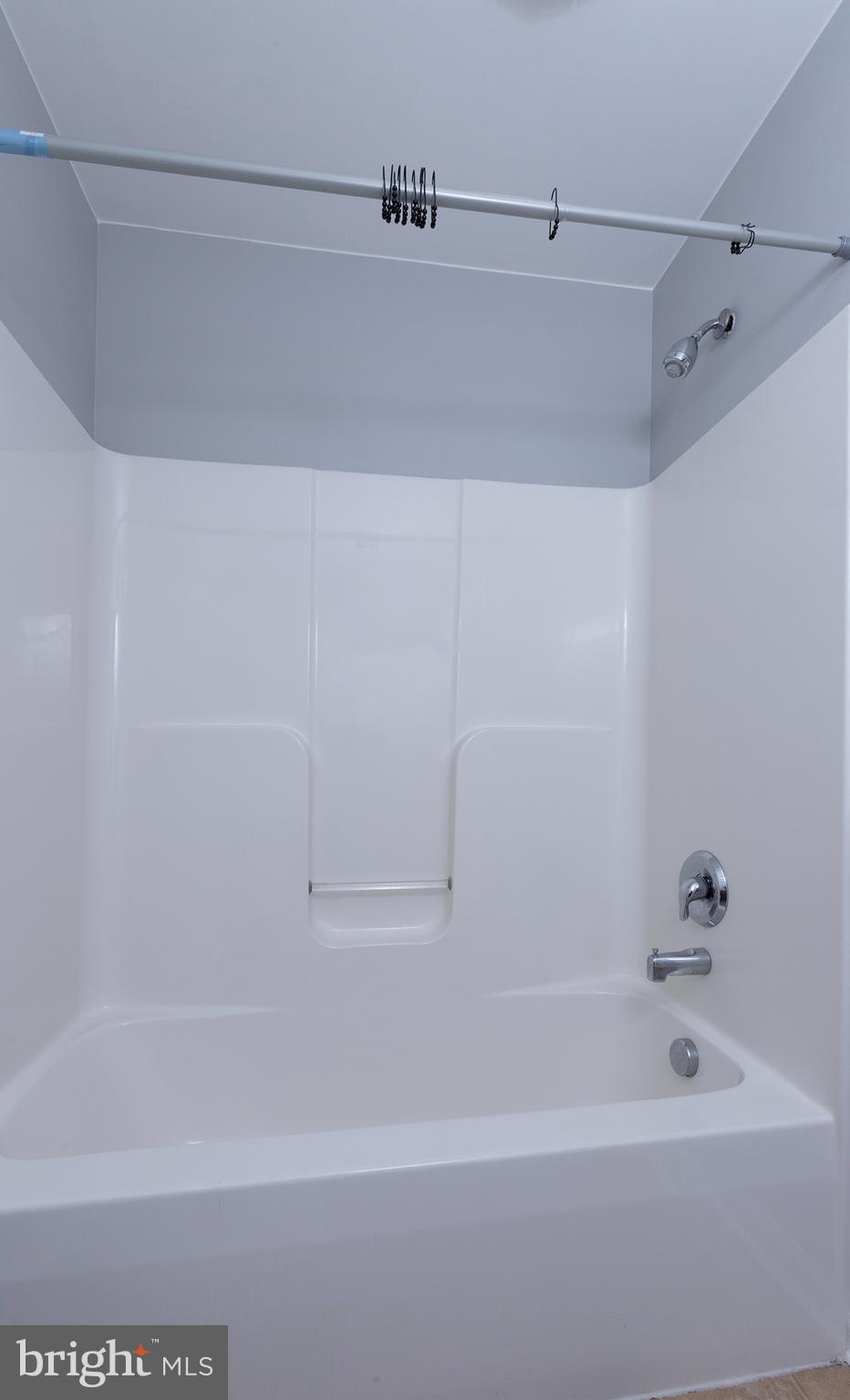 MIDDLETOWN - Residential