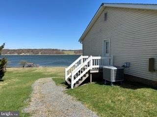 MOUNTAIN MEADOWS - Residential