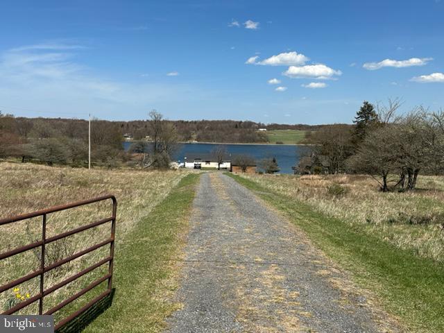 MOUNTAIN MEADOWS - Residential