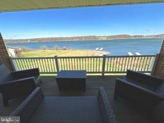 MOUNTAIN MEADOWS - Residential