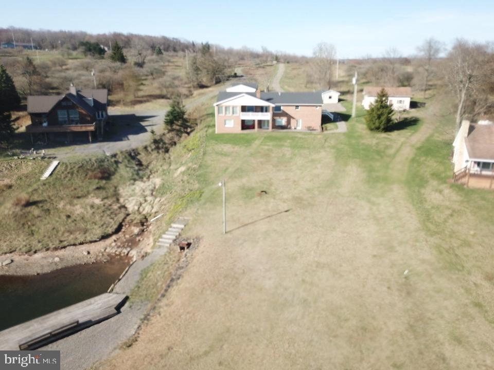 MOUNTAIN MEADOWS - Residential