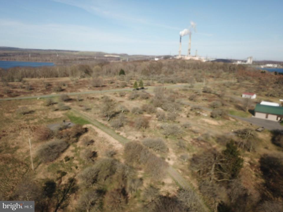 MOUNTAIN MEADOWS - Residential