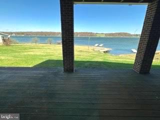 MOUNTAIN MEADOWS - Residential