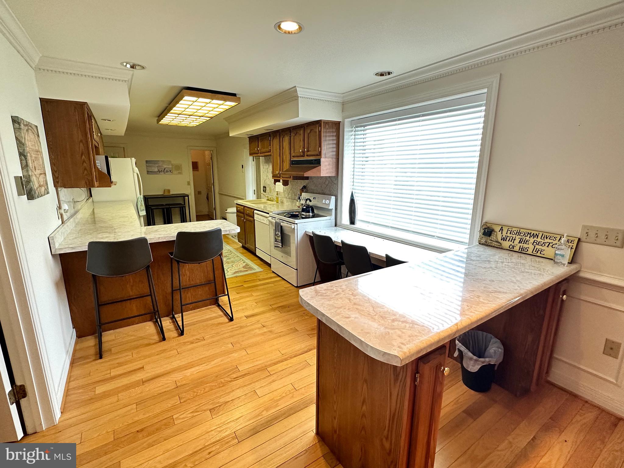 MOUNTAIN MEADOWS - Residential