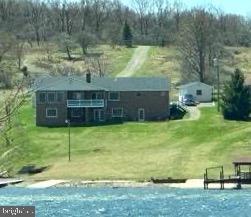 MOUNTAIN MEADOWS - Residential