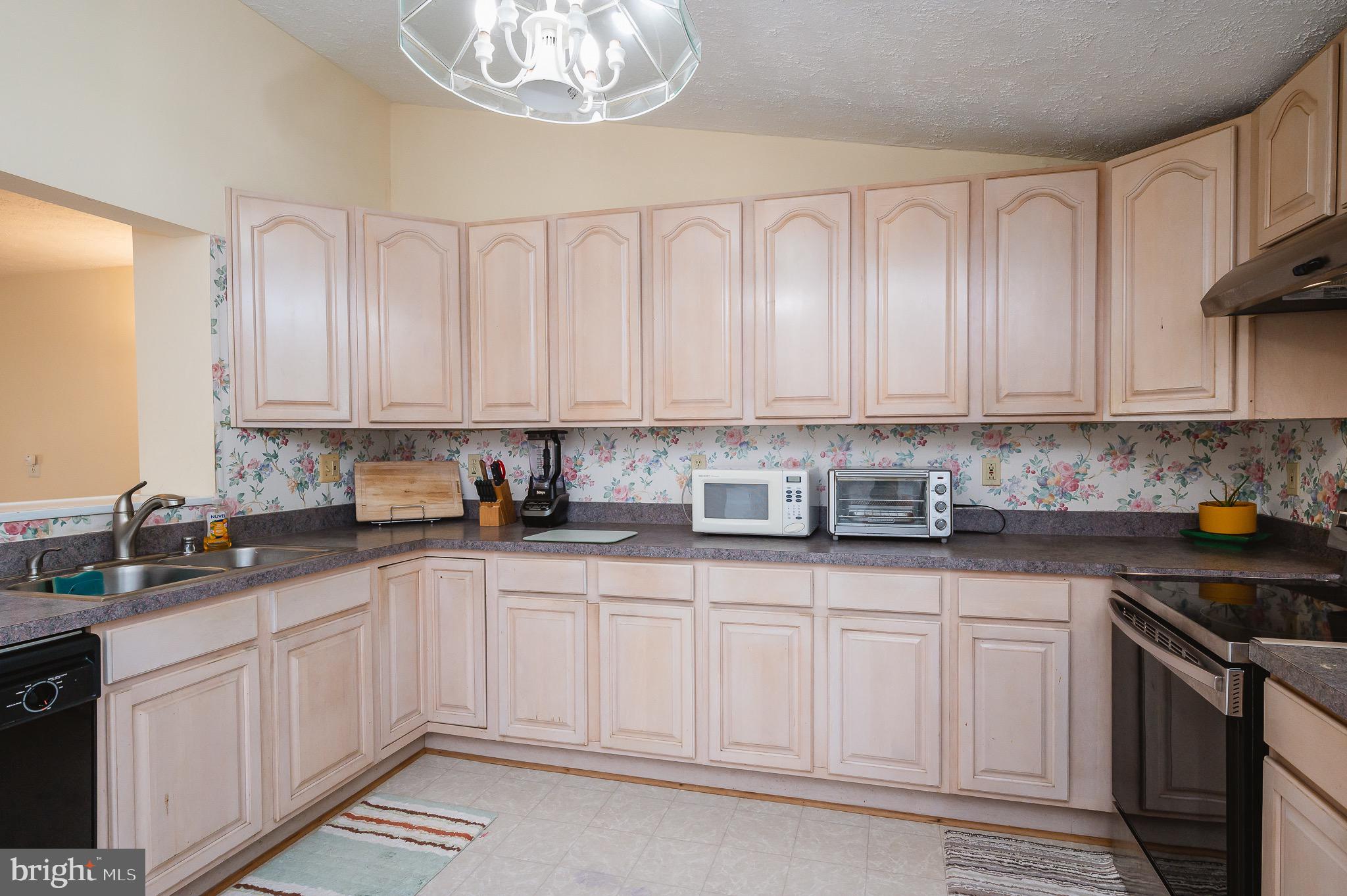 VILLAGE OF VANDERWAY - Residential