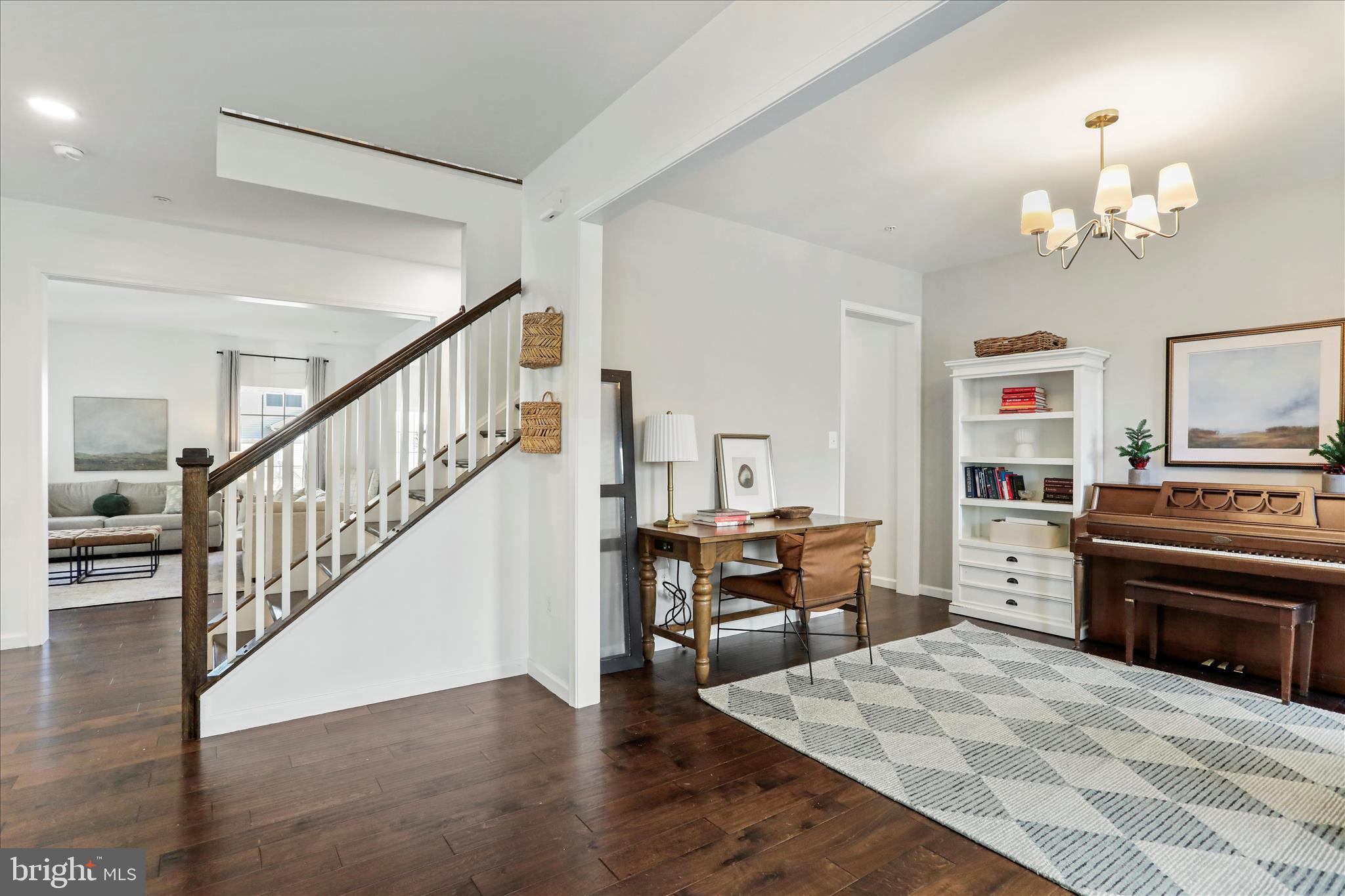 ROCKY SPRINGS RESERVE - Residential